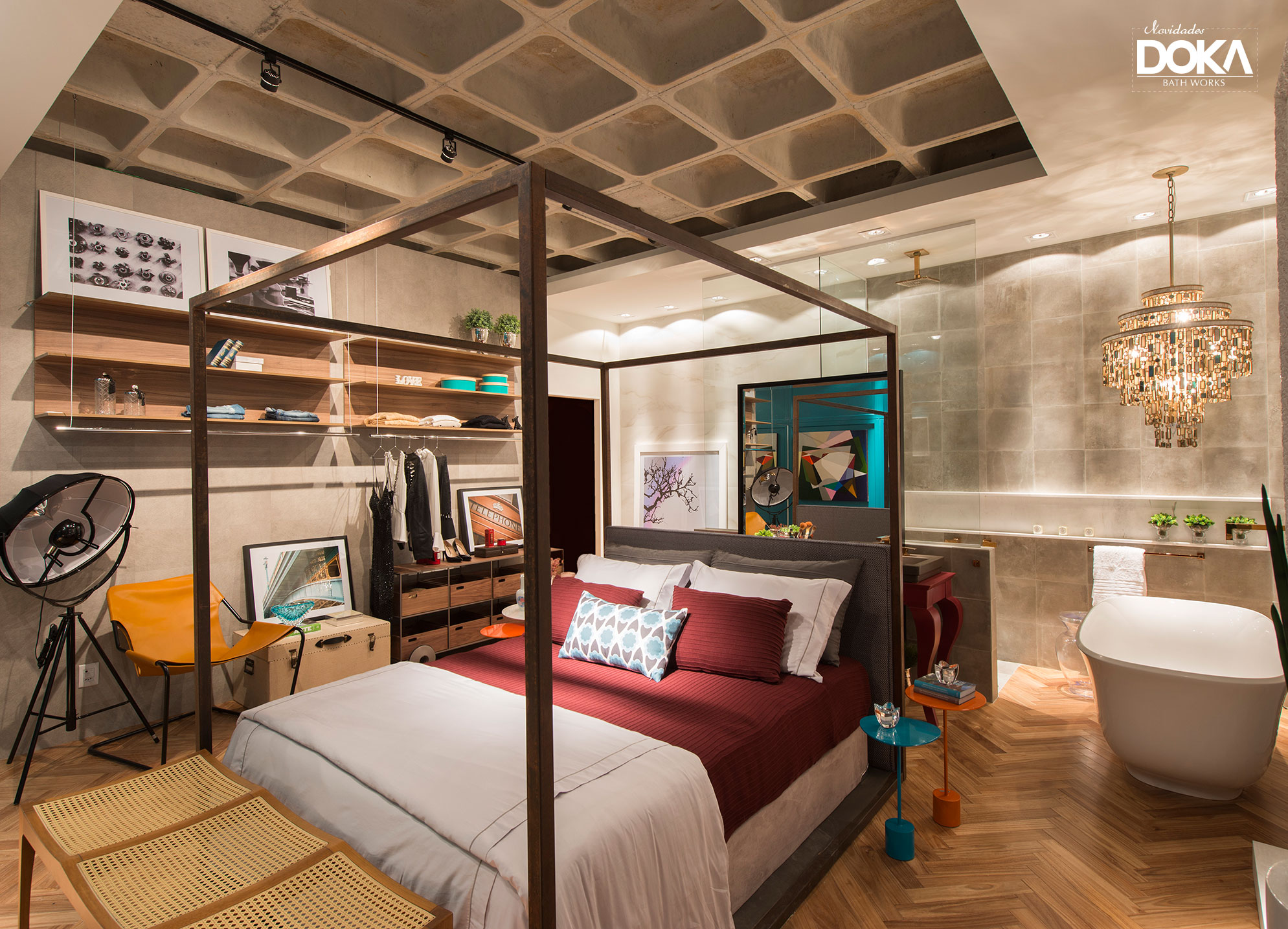 Projeto Casa Cor SC 2015 de Claudia Stach & Daniela Bordignon Arquitetura com espaço de banho integrado ao quarto.